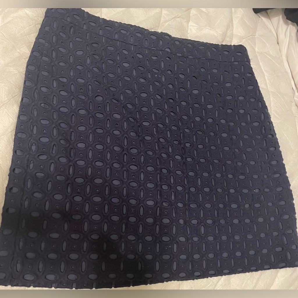 J. Crew Skirt Nwt Womens Size 6 Navy Blue Eyelet Straight Knee Length Rear Zip